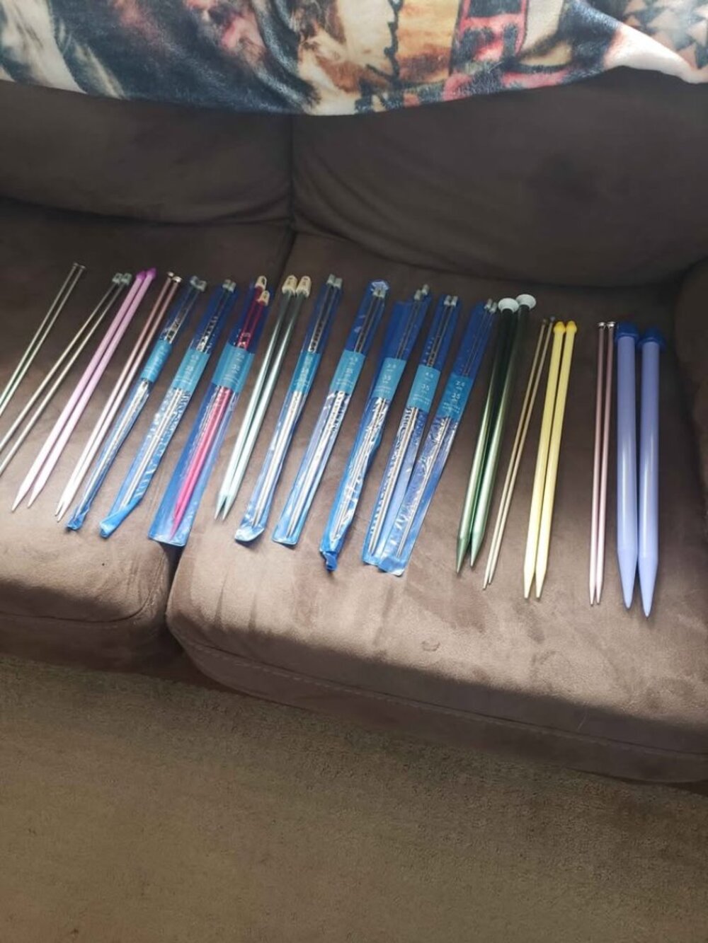 18 pairs Knitting Needles most are NEW! All different sizes